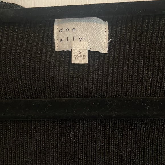 Dee Elly Cropped Knit Sweater | Size S - Picture 4 of 4